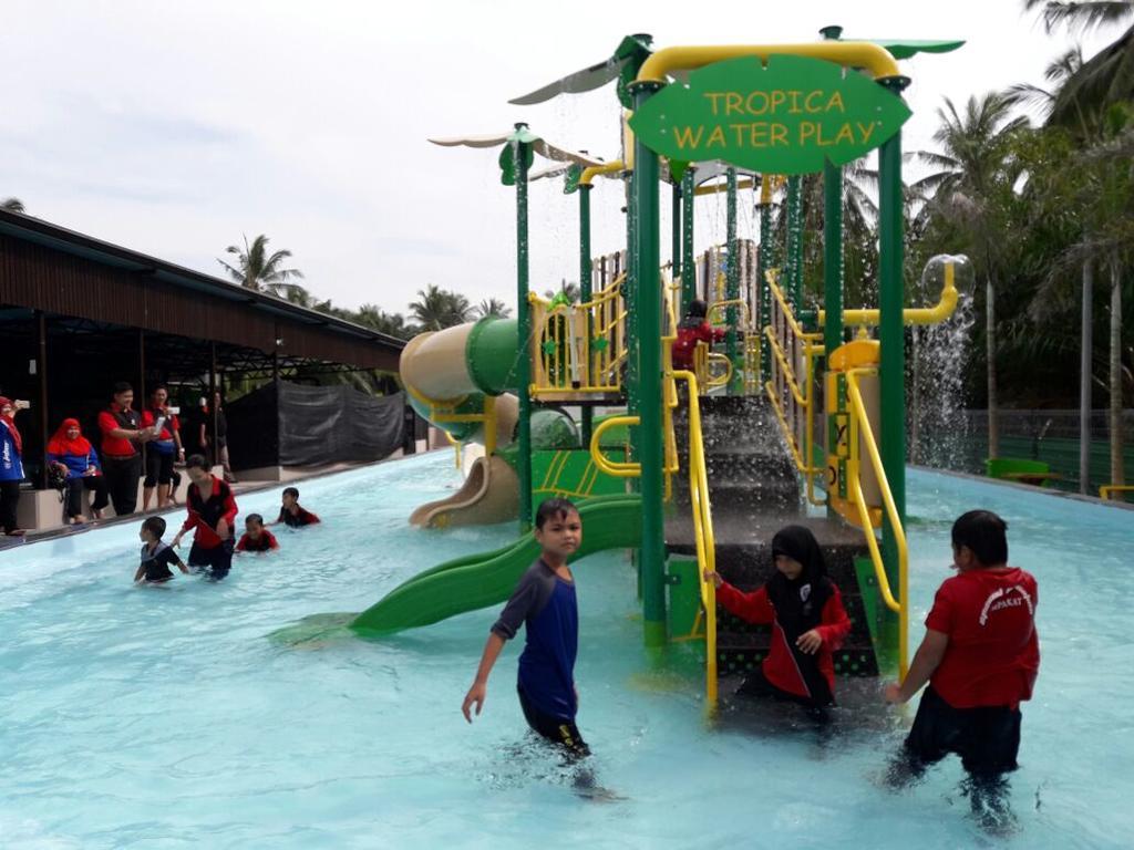 Hs Farm Waterpark Hotel Муар Екстериор снимка